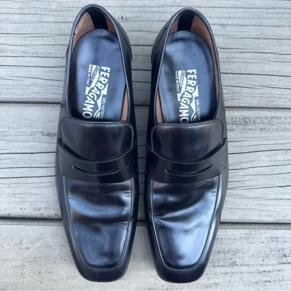 Salvatore Ferragamo Black Leather Penny Loafers Shoes size  display picture 1